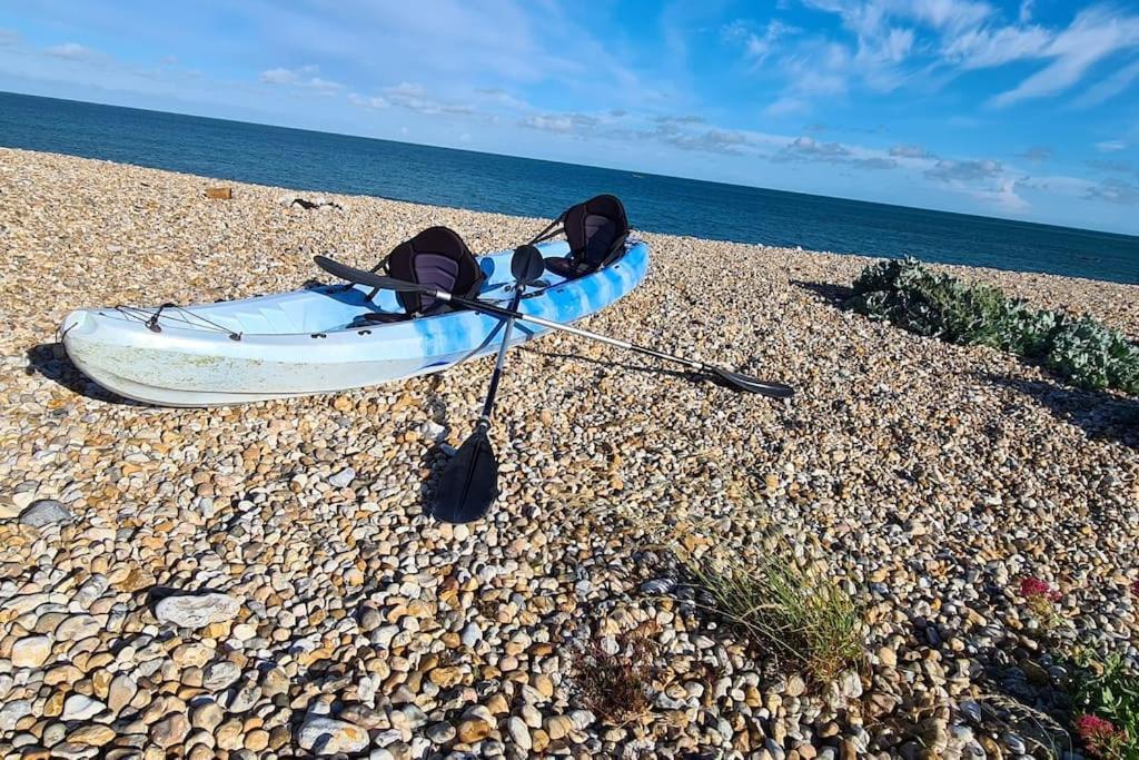 Wow I'M Living On The Beach. Luxury 4 Bed Sleeps 8 Pagham Exterior foto
