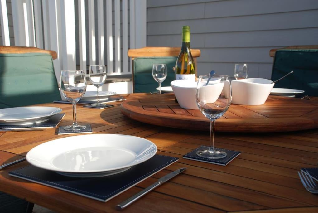 Wow I'M Living On The Beach. Luxury 4 Bed Sleeps 8 Pagham Exterior foto